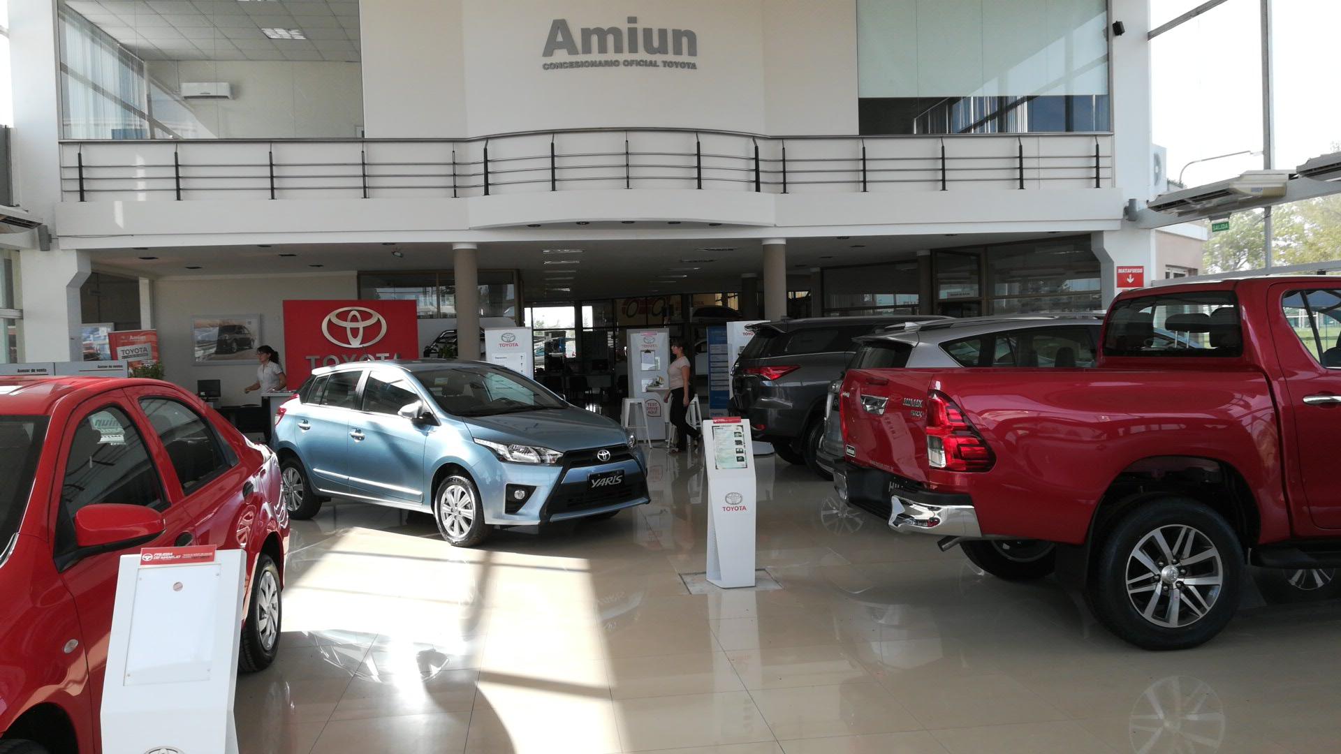 Toyota Amiun - Concesionarios de Coches